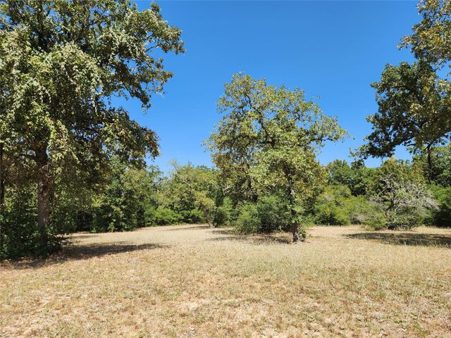 1097 N Pr 1270, Centerville, TX 75833