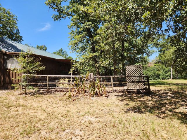 1097 N Pr 1270, Centerville, TX 75833