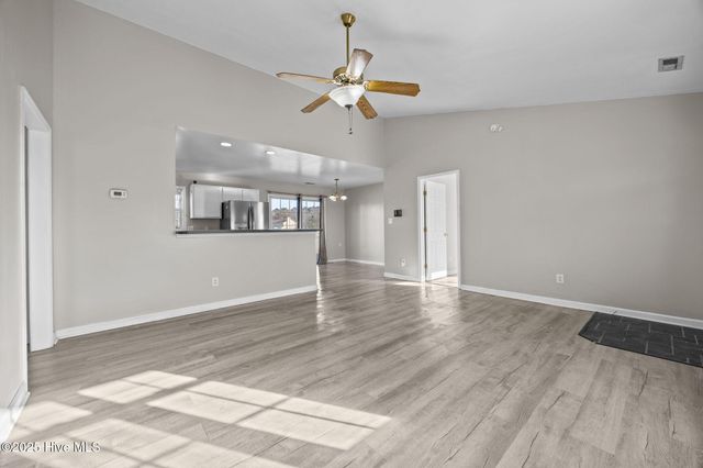 100 Foxtrail Drive, Hubert, NC 28539