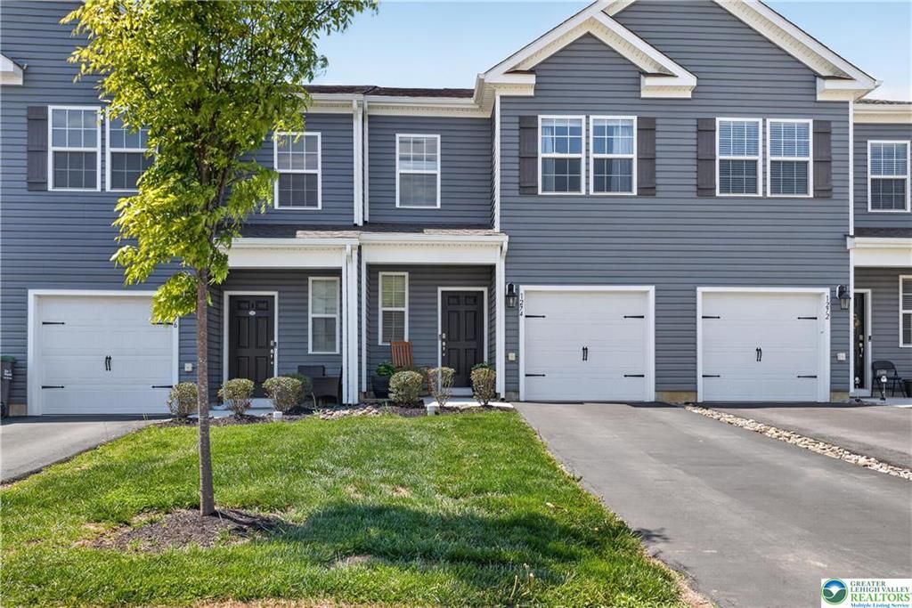 1274 Martin Road, Upper Macungie Twp, PA 18031