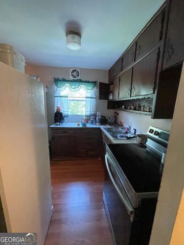 573 Alfred Road NW, Atlanta, GA 30331