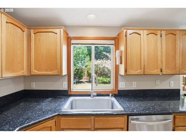 16406 Ne 33RD St, Vancouver, WA 98682