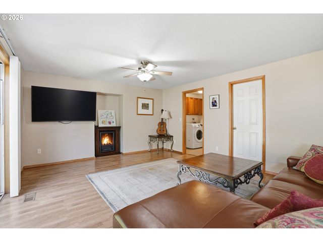 16406 Ne 33RD St, Vancouver, WA 98682