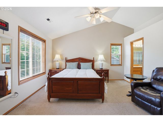 16406 Ne 33RD St, Vancouver, WA 98682