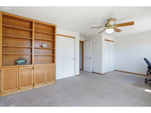 16406 Ne 33RD St, Vancouver, WA 98682