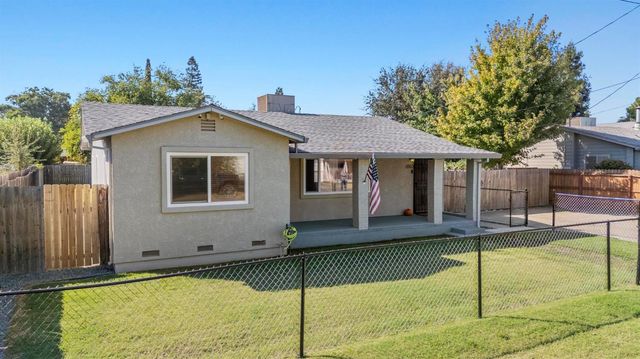 1860 15th St, Olivehurst, CA 95961