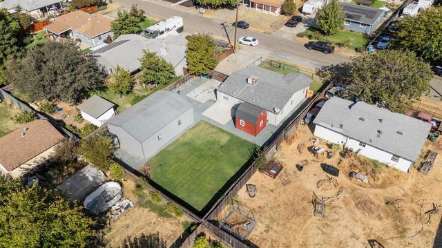 1860 15th St, Olivehurst, CA 95961