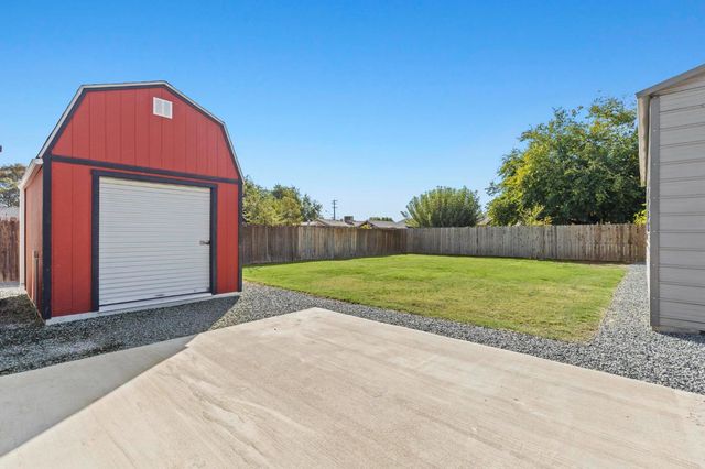 1860 15th St, Olivehurst, CA 95961