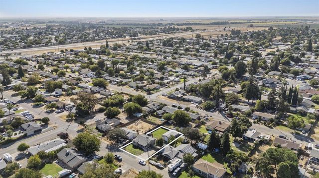 1860 15th St, Olivehurst, CA 95961