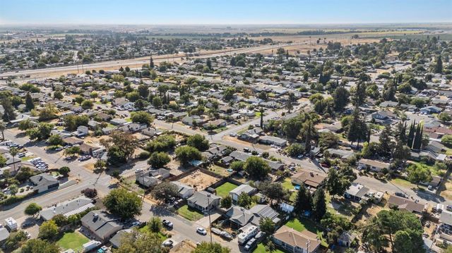 1860 15th St, Olivehurst, CA 95961