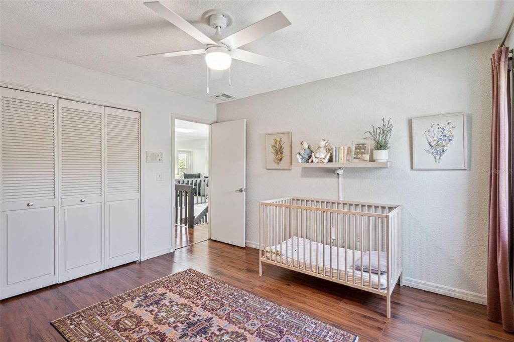 Image 25 of property listing at 4202 WOODLYNNE LANE, Orlando, FL 32812