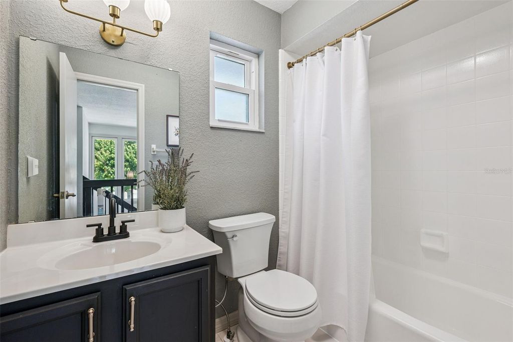 Image 26 of property listing at 4202 WOODLYNNE LANE, Orlando, FL 32812