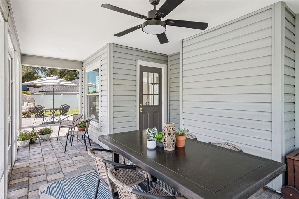 Image 28 of property listing at 4202 WOODLYNNE LANE, Orlando, FL 32812