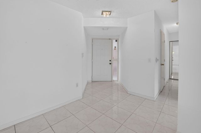 5187 Europa Drive F, Boynton Beach, FL 33437