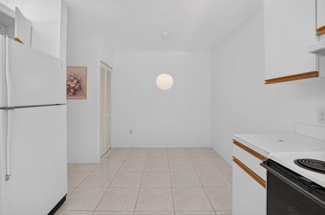 5187 Europa Drive F, Boynton Beach, FL 33437
