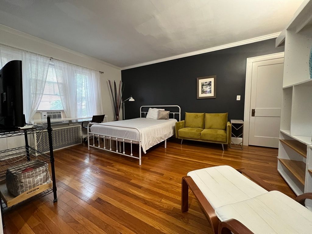 21 Bradlee Rd 35, Medford, MA 02155