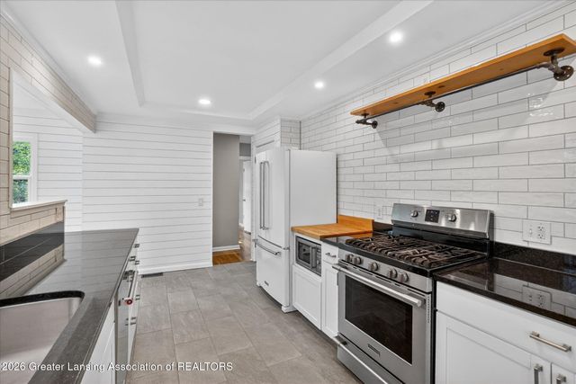 4726 Huron Hill Drive, Okemos, MI 48864