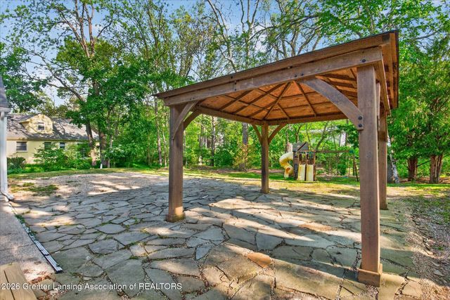 4726 Huron Hill Drive, Okemos, MI 48864