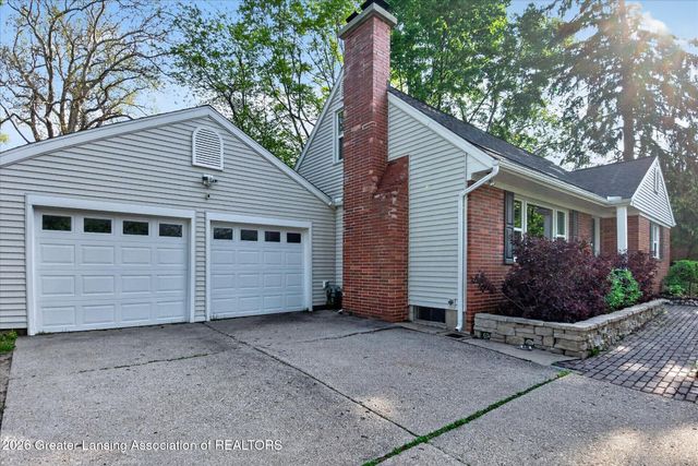 4726 Huron Hill Drive, Okemos, MI 48864