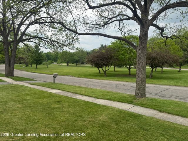 4726 Huron Hill Drive, Okemos, MI 48864