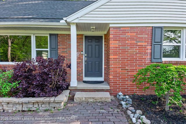 4726 Huron Hill Drive, Okemos, MI 48864