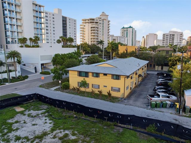 615 S PALM AVENUE 10, Sarasota, FL 34236