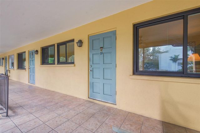 615 S PALM AVENUE 10, Sarasota, FL 34236