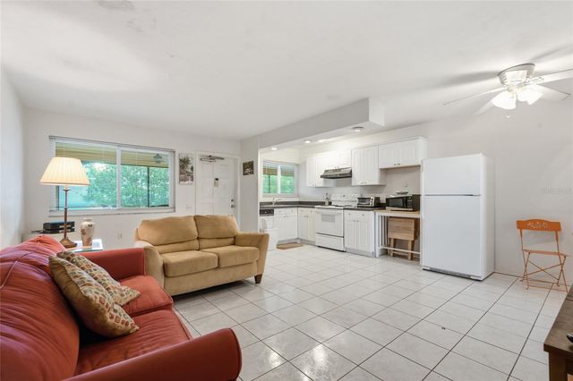 615 S PALM AVENUE 10, Sarasota, FL 34236