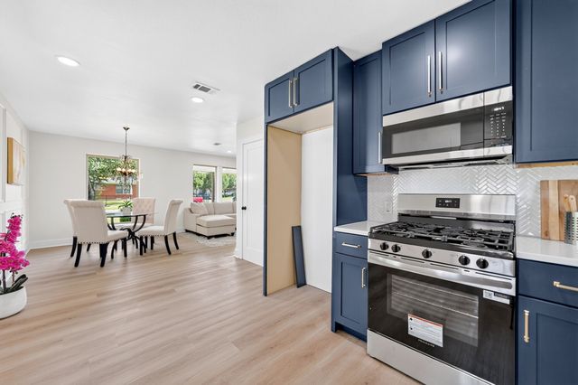 3234 San Lucas Avenue, Dallas, TX 75228