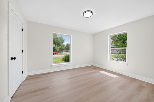 3234 San Lucas Avenue, Dallas, TX 75228