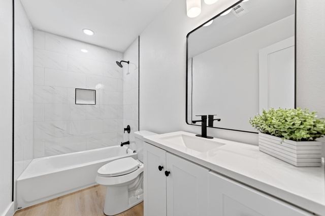 3234 San Lucas Avenue, Dallas, TX 75228
