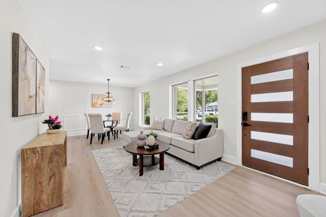 3234 San Lucas Avenue, Dallas, TX 75228