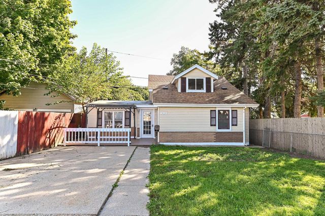 1323 Ohio STREET, Racine, WI 53405