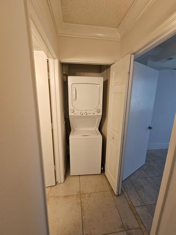 12136 Saint Andrews Place 104, Miramar, FL 33025