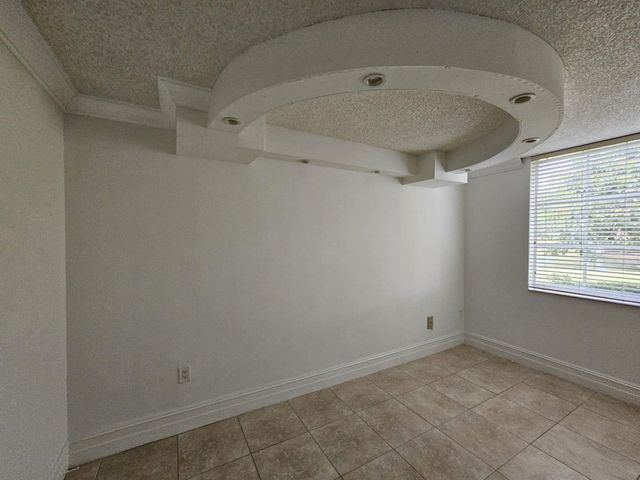 12136 Saint Andrews Place 104, Miramar, FL 33025