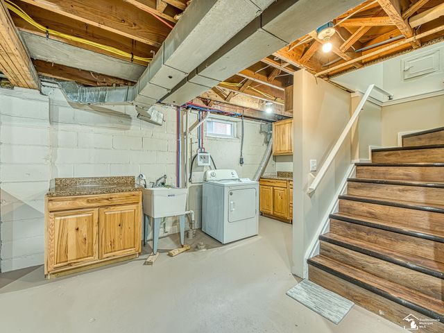 138 Tremont Street, Monroe, MI 48162