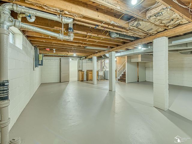 138 Tremont Street, Monroe, MI 48162
