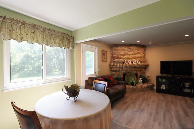333 Windy Bluff Street, Flushing, MI 48433