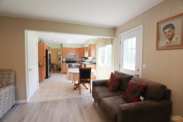 333 Windy Bluff Street, Flushing, MI 48433