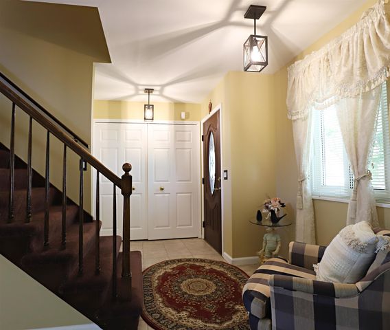 333 Windy Bluff Street, Flushing, MI 48433