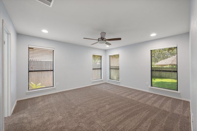 2206 Sand Creek Court, Arlington, TX 76006