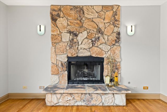 1125 Darin Drive, Lockport, IL 60441