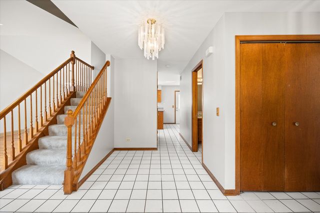 1125 Darin Drive, Lockport, IL 60441