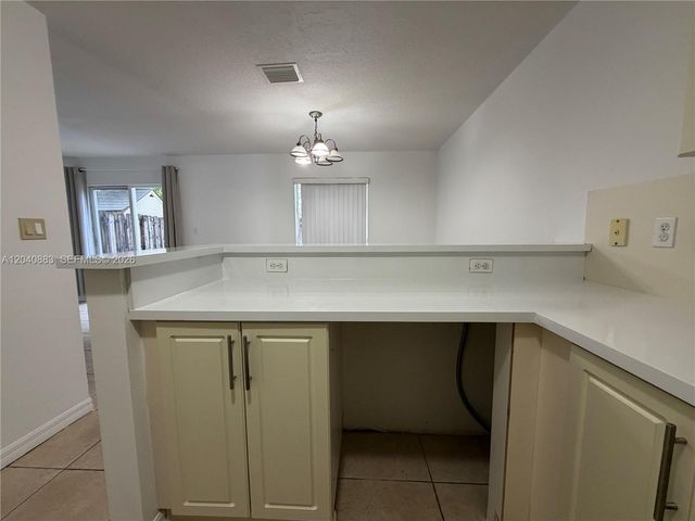 7245 NW 173rd Dr 2505, Hialeah, FL 33015