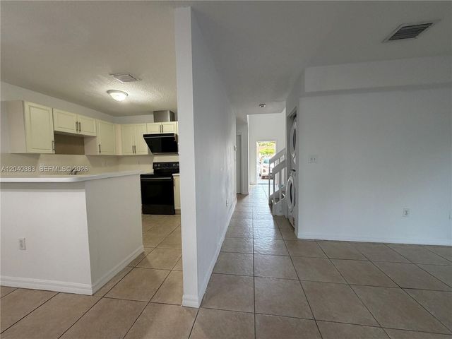7245 NW 173rd Dr 2505, Hialeah, FL 33015