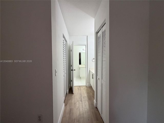 7245 NW 173rd Dr 2505, Hialeah, FL 33015