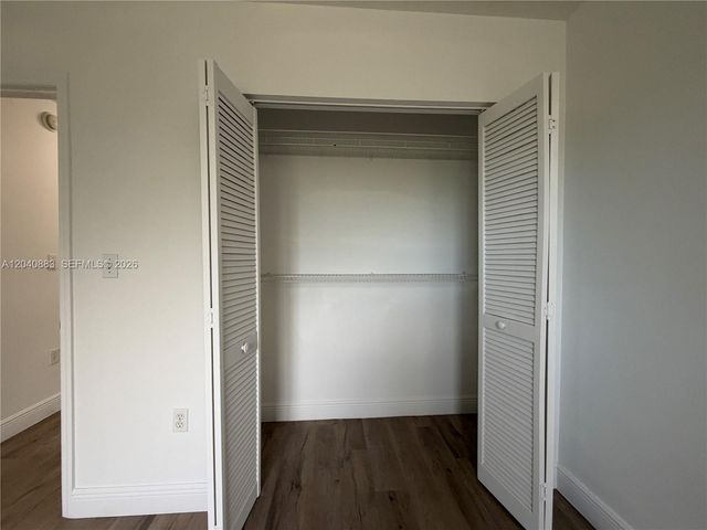 7245 NW 173rd Dr 2505, Hialeah, FL 33015