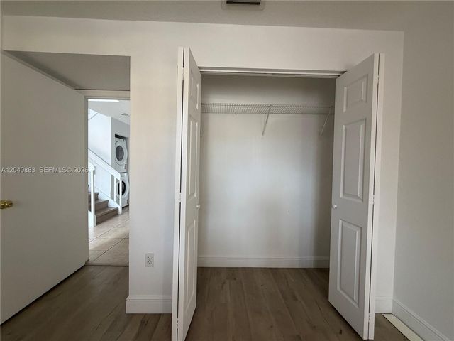7245 NW 173rd Dr 2505, Hialeah, FL 33015