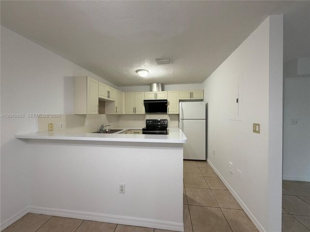 7245 NW 173rd Dr 2505, Hialeah, FL 33015