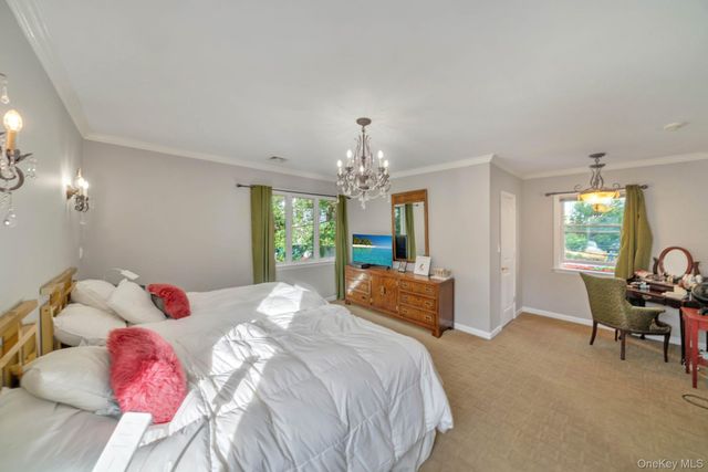 122-05 Metropolitan Avenue, Kew Gardens, NY 11415